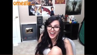 Sssniperwolf boobs