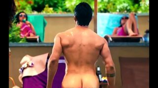 Nude pics of varun dhawan