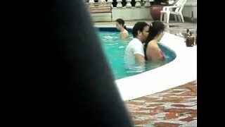 Safadinha na piscina