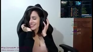 Gostosa ao vivo na twitch