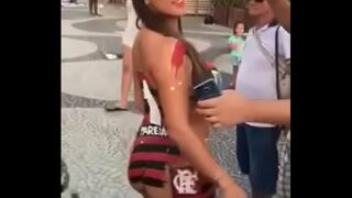 Novinha flamenguista