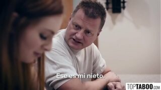 Hija hermano y mamá subtitulo en español