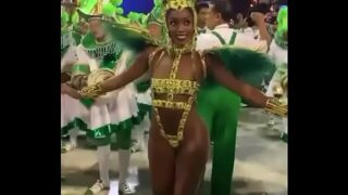 Vídeo intimo da cantora iza fazendo sexo