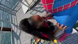 La mujer araña viral