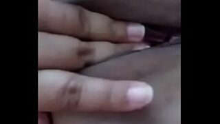 Desi girl finguring