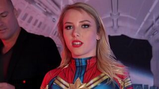 Pornôs filmes com a Dixie Lynn fudendo de cosplay