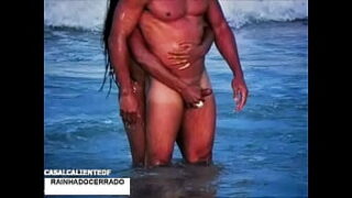 Praia de nudismo com a Namorada e a Cunhada - Parte 2